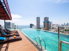 Cordial Grand Hotel Da Nang Beach - Infinity Rooftop Pool，位于岘港的酒店