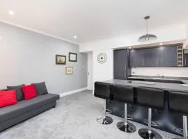 City centre 2 bedroom flat