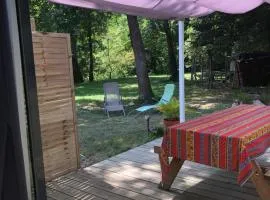 Chez Marie et Jean nature calme terrasse parking