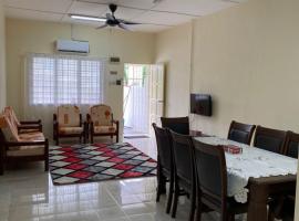 Homestay Sri Jasmine，位于加影的酒店