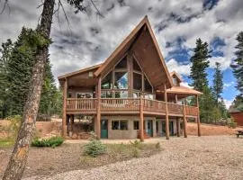 Duck Creek Village Chalet with Fire Pit and Decks