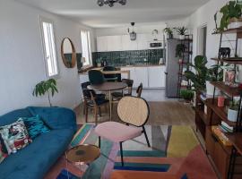 Appartement 3 pièces avec parking couvert gratuit.，位于Le Pré-Saint-Gervais的酒店