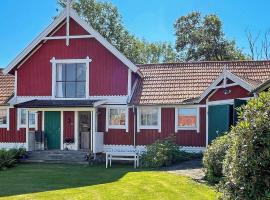 5 person holiday home in ELLÖS-By Traum，位于埃勒斯的酒店