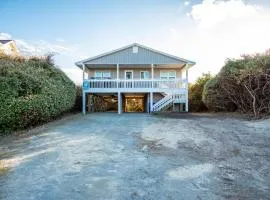 Caswell Cabana by Oak Island Accommodations