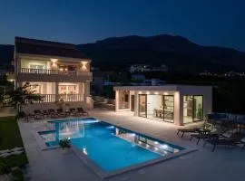 Villa Marisa with 51sqm pool, 5 bedrooms, gym