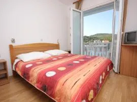 Double Room Zaglav 8144c