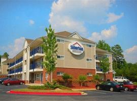 Suburban Extended Stay Hotel Lithia Springs，位于利西亚斯普林斯的酒店