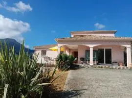 Maison entre terre et mer Vue sur mer Grande terrasse