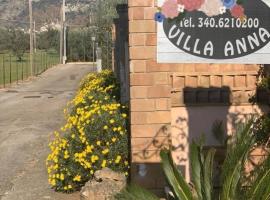 Villa Anna!，位于卡斯特罗齐耶罗的公寓