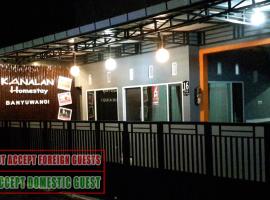 Kanalan Homestay Banyuwangi，位于外南梦的酒店