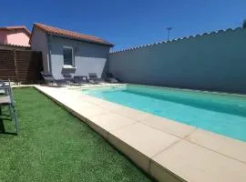 Maison individuelle avec sa piscine privée