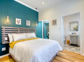 Hampton Collection - Stylish 3 Sleeper Apartment with Pool，位于德班Durban Botanic Gardens附近的酒店