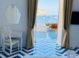 Villa Diamond Luxury Suite，位于波西塔诺的海滩短租房