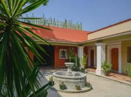 埃克斯题鲁成人酒店