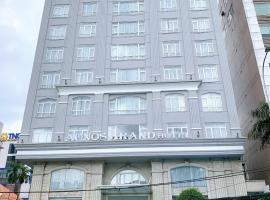 Acnos Grand Hotel，位于胡志明市第三区的酒店