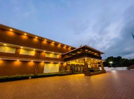 New Hotel Kottaram Regency，位于Pattāmbi的酒店