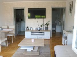 Apartment Elize，位于萨格勒布Garden Mall Zagreb附近的酒店