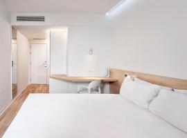 B&B HOTEL Famalicão，位于维拉诺瓦-德法马利的酒店