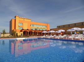 Hotel Amigos，位于卢科维特的酒店