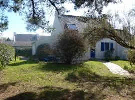 Maison de charme près de la côte sauvage avec jardin et terrasse - FR-1-418-128