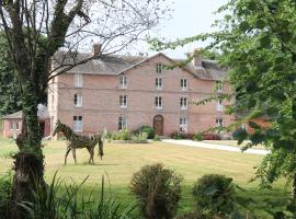 Manoir du Taillis，位于Heugon的酒店