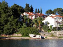 Apartments and rooms by the sea Vrboska (Hvar) - 540，位于韦伯斯卡的住宿加早餐旅馆