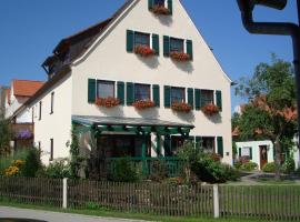 Ferienwohnung Neuendettelsau - Nähe Nürnberg - Schnelles Wlan，位于新代特尔斯奥的酒店