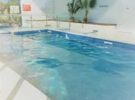 Domaine privé, , piscine, jacuzzi, joli appartement