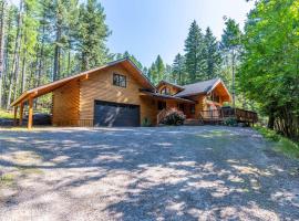 Northwoods Dream Retreat，位于白鱼镇的酒店