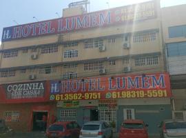 Hotel Lumem Taguatinga Norte，位于塔瓜汀加的酒店