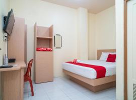 RedDoorz Syariah near Taman Siring 2，位于贝努阿亚尔的旅馆