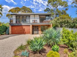 Port of Call - Port Willunga - C21 SouthCoast Holidays，位于Port Willunga的酒店