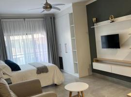Sarona City Apartments H303，位于哈博罗内的酒店