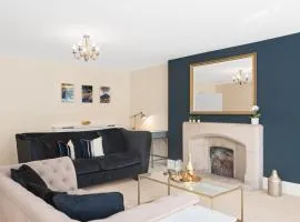 Stunning 2 bedroom apartment in fantastic location