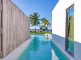 KA BRU Beach Boutique Hotel，位于巴拉格兰德的酒店