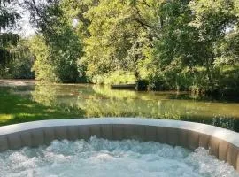 Gite Pyrénées pleine nature jacuzzi 4/5 pers.