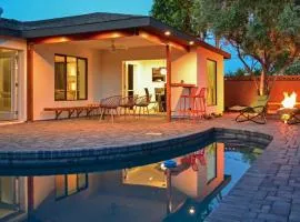 Quiet Luxury Estate w/ Heated Pool: Scottsdale