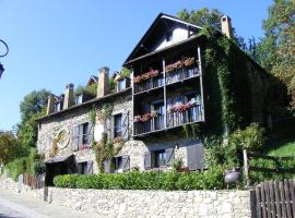Hotel SANTA MARIA TAULL，位于陶尔的酒店