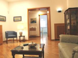 LA LOGGETTA appartamento nel cuore di Anzio，位于安齐奥的酒店