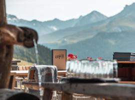 Alpenblick Bergrestaurant & Hotel，位于阿罗萨的酒店