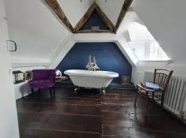 The Old Church House top floor in private house central Frome