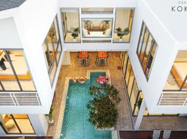 Villa Casa Koko Phuket - Stay in Style，位于他朗的酒店