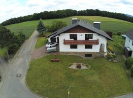 Idyllisches Ferienhaus “Werra Ausblick” am Meißner，位于Hitzerode的度假屋