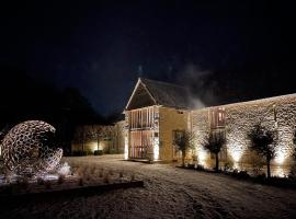 17th Century Barn near Le Manoir aux Quat’Saisons，位于Great Milton的度假屋