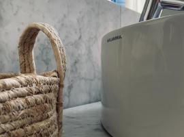 RL - Boutique Suites & Apartments，位于Bienno的酒店