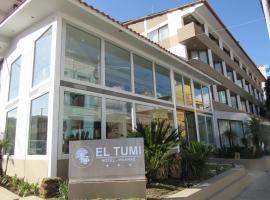 El Tumi Hotel，位于瓦拉斯的酒店