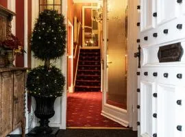Lonsdale House