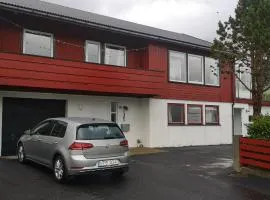 Apartment in Selatrað - Free parking