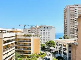 Mari stunning apartment next to Monaco with a sea view terrace