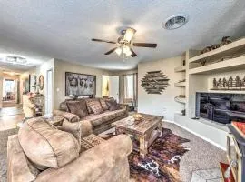 Ruidoso Home with Patio, Walk to Restaurants!